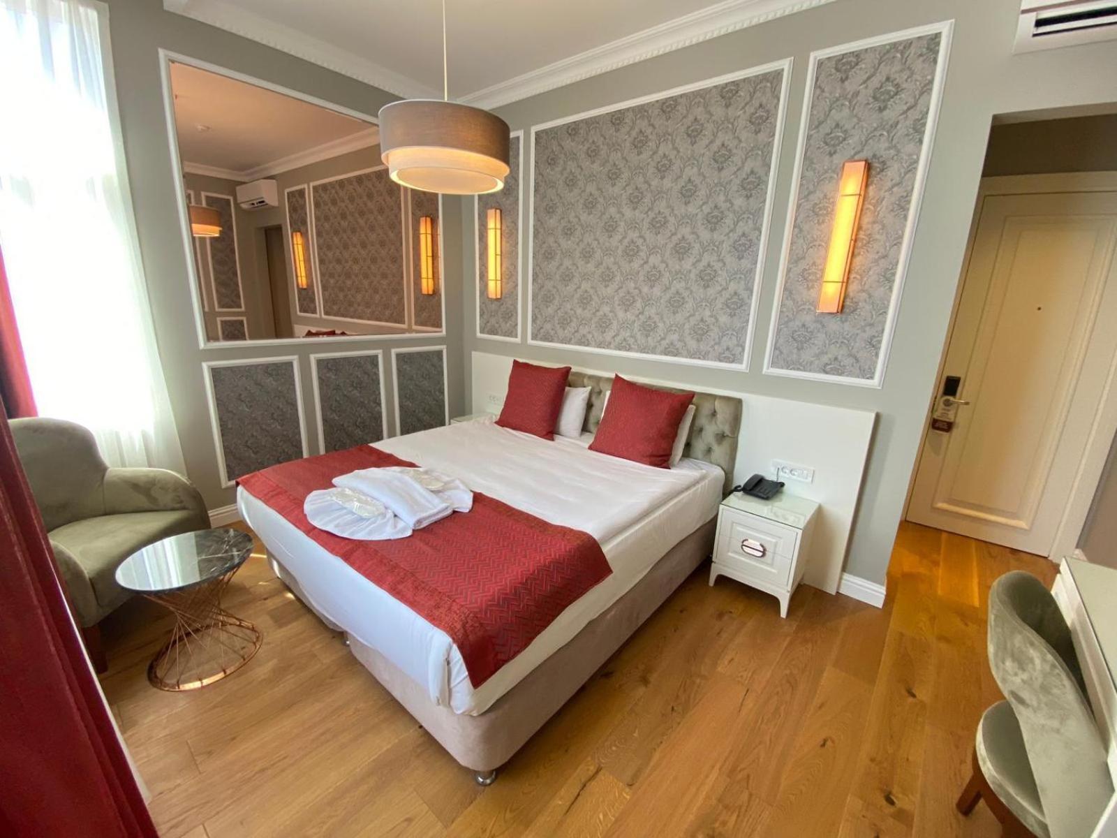 Triada Hotel Taksim - Special Category Стамбул Экстерьер фото